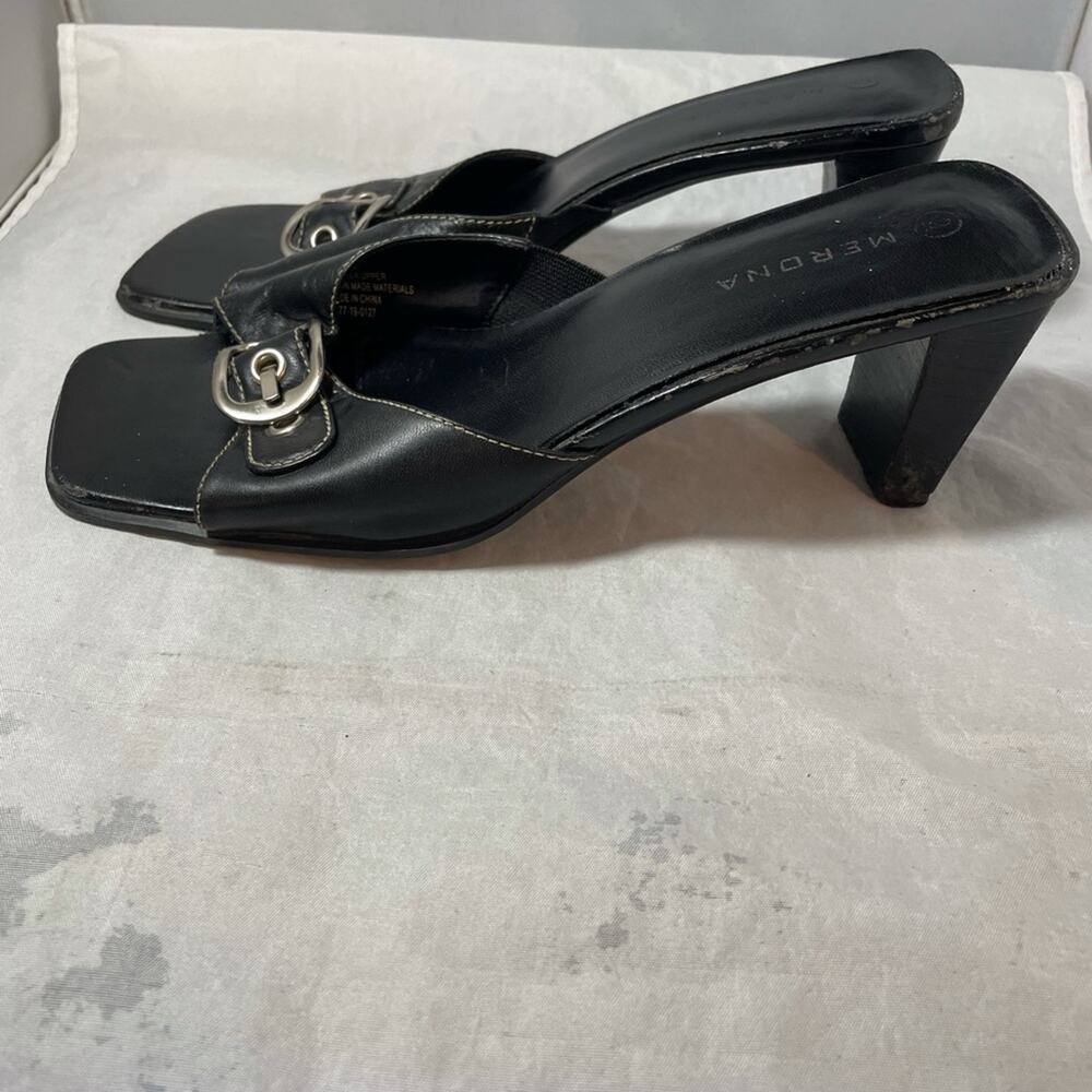 Merona Black Open Leather Block Heel Mules Slides  Sandals Sz 9